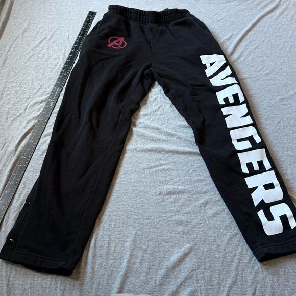 Sz Medium Our Universe Black Marvel Avengers Snap Button Sweatpants - Picture 1 of 12